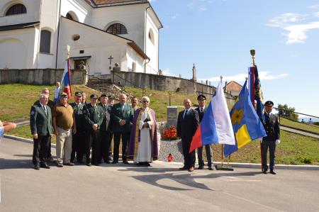 Blagoslov spomenika žrtvam vojn ter parkirišča in dovozne ceste v Radmirju